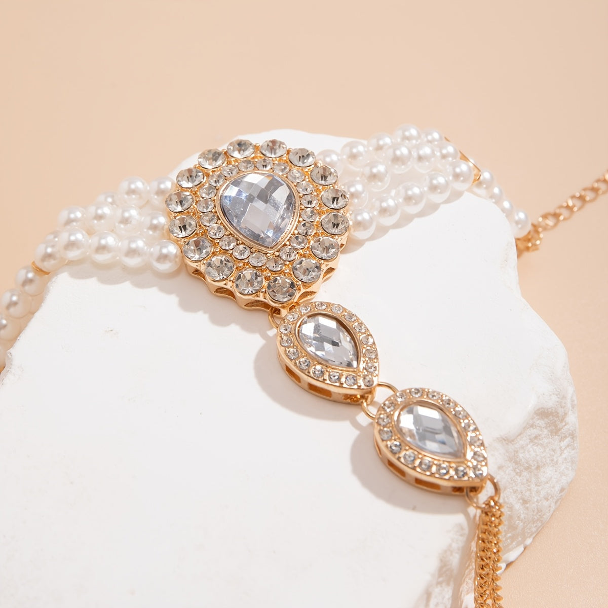 Pearl Finger Bracelet